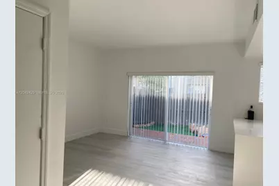 5245 NW 112th Ave #8, Doral, FL 33178 - Photo 12