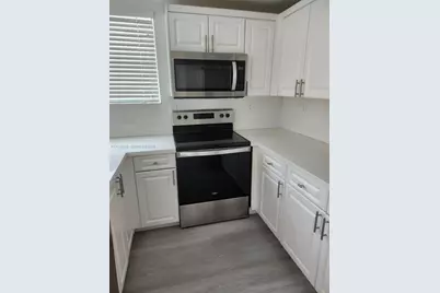 5245 NW 112th Ave #8, Doral, FL 33178 - Photo 6