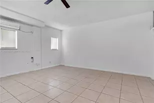 15251 NW 89th Ave, Miami Lakes, FL 33018 - Photo 22