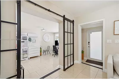 110 NW 125th St, North Miami, FL 33168 - Photo 22