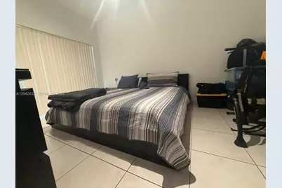 7210 NW 114th Ave #10615, Doral, FL 33178 - Photo 12