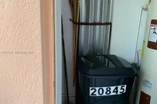 20845 NW 1st St, Pembroke Pines, FL 33029 - Photo 20