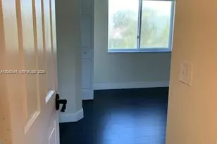 20845 NW 1st St, Pembroke Pines, FL 33029 - Photo 10