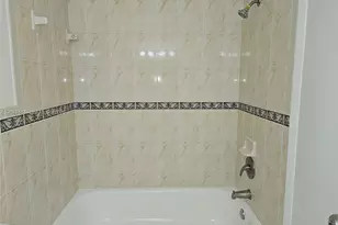 11071 NW 7th St, Miami, FL 33172 - Photo 36