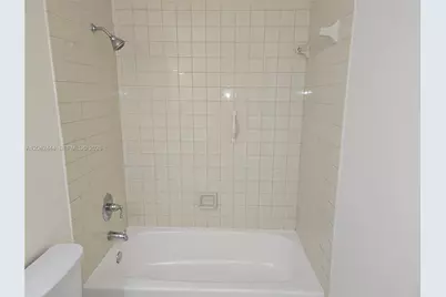 11071 NW 7th St #104-15, Miami, FL 33172 - Photo 52
