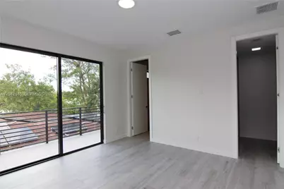 3540 Oak Ave, Miami, FL 33133 - Photo 20