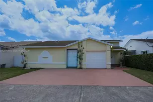 10920 SW 143rd Ct, Miami, FL 33186 - Photo 1