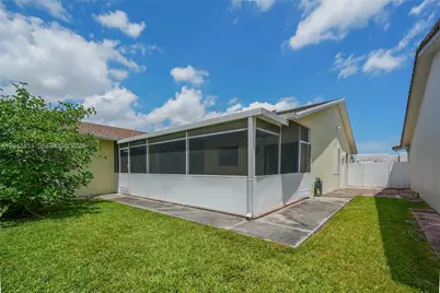 10920 SW 143rd Ct, Miami, FL 33186 - Photo 16