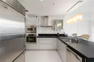 18201 Collins Ave, Sunny Isles Beach, FL 33160 - Photo 30