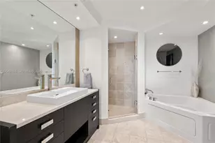 18201 Collins Ave, Sunny Isles Beach, FL 33160 - Photo 20