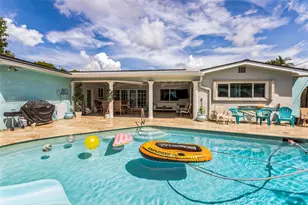 633 N Crescent Dr, Hollywood, FL 33021 - Photo 48