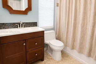 10750 NW 10th St, Plantation, FL 33322 - Photo 14