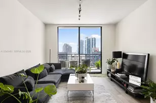 999 SW 1st Ave, Miami, FL 33130 - Photo 2