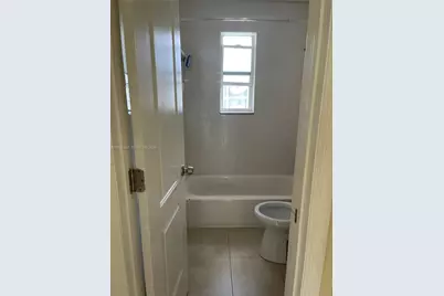 16041 NE 18th Pl #1, North Miami Beach, FL 33162 - Photo 4