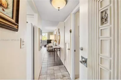 5 Island Ave #6A, Miami Beach, FL 33139 - Photo 2