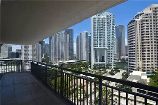 540 Brickell Key Dr, Miami, FL 33131 - Photo 2