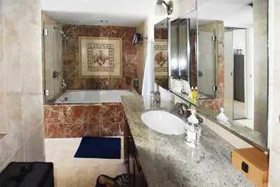 540 Brickell Key Dr #1513, Miami, FL 33131 - Photo 26