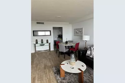2000 NE 135th St #710, North Miami, FL 33181 - Photo 4