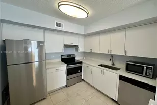 3630 N 56th Ave, Hollywood, FL 33021 - Photo 4