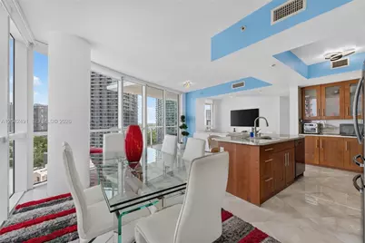 480 NE 30th St #1807, Miami, FL 33137 - Photo 4