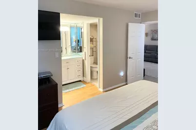 9520 Seagrape Dr #106, Davie, FL 33324 - Photo 22