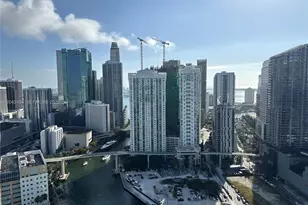 92 SW 3rd St, Miami, FL 33130 - Photo 12
