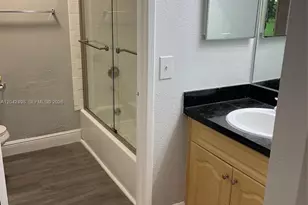 9981 Nob Hill Ct, Sunrise, FL 33351 - Photo 10
