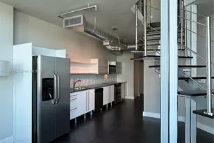 690 SW 1st Ct, Miami, FL 33130 - Photo 16