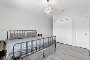 1900 NE 210th St, Miami, FL 33179 - Photo 32