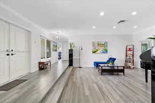 1900 NE 210th St, Miami, FL 33179 - Photo 18