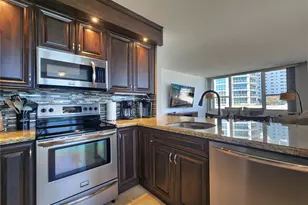 3505 S Ocean Dr, Hollywood, FL 33019 - Photo 16