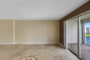 321 SE 3rd St, Dania Beach, FL 33004 - Photo 10