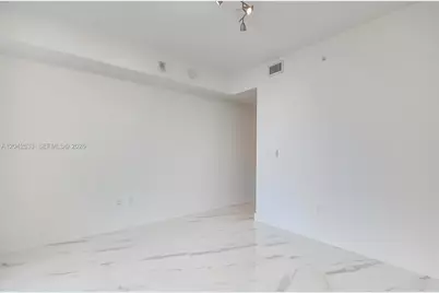 488 NE 18th St #4310, Miami, FL 33132 - Photo 24