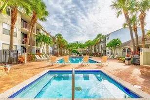 738 Executive Center Dr, West Palm Beach, FL 33401 - Photo 6