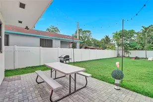 1704 Rodman St, Hollywood, FL 33020 - Photo 16