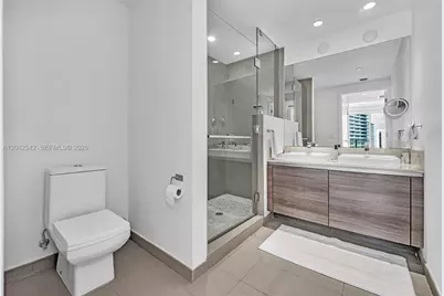 1080 Brickell Ave #1601, Miami, FL 33131 - Photo 18