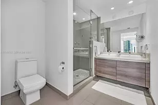 1080 Brickell Ave, Miami, FL 33131 - Photo 18