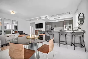1080 Brickell Ave, Miami, FL 33131 - Photo 6