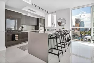 1080 Brickell Ave, Miami, FL 33131 - Photo 8
