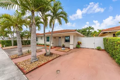 18250 SW 139th Ct, Miami, FL 33177 - Photo 2