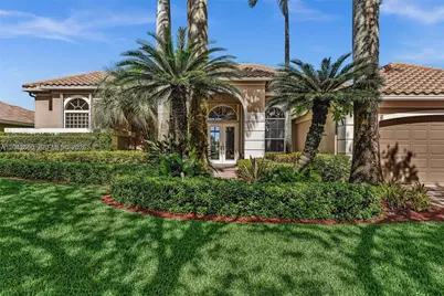 2733 Meadowood Dr, Weston, FL 33332 - Photo 2