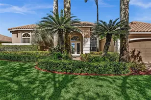 2733 Meadowood Dr, Weston, FL 33332 - Photo 2