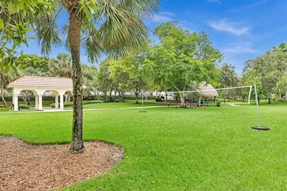 3711 Falcon Ridge Cir, Weston, FL 33331 - Photo 66