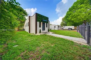 1021 NW 48th St, Miami, FL 33127 - Photo 30