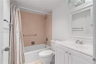237 Camden J, West Palm Beach, FL 33417 - Photo 28