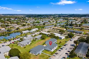 237 Camden J, West Palm Beach, FL 33417 - Photo 20
