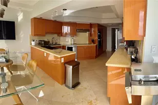 7000 Island Blvd, Aventura, FL 33160 - Photo 22