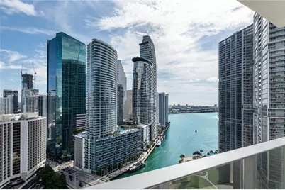 77 SE 5th St #3001, Miami, FL 33131 - Photo 38