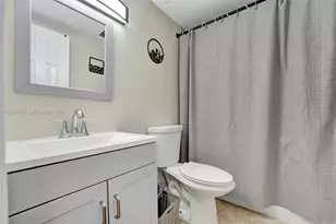 1950 S Ocean Dr, Hallandale Beach, FL 33009 - Photo 20