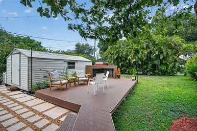 2446 McKinley St, Hollywood, FL 33020 - Photo 6